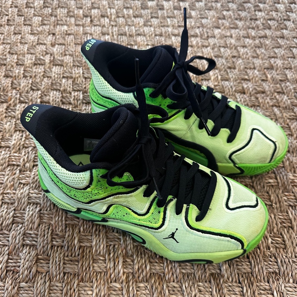 Jordan Tatum 3 Grade School Kids' Basketball Shoes